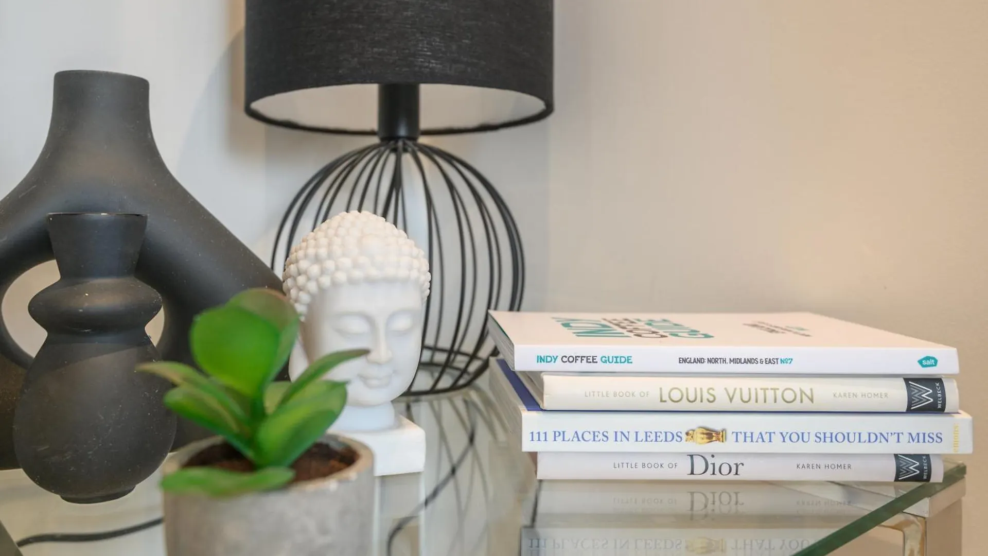 Luxury 3-Bed, 3-Bath Penthouse - Leeds City Centre - Underground Parking 0*, ليدز
