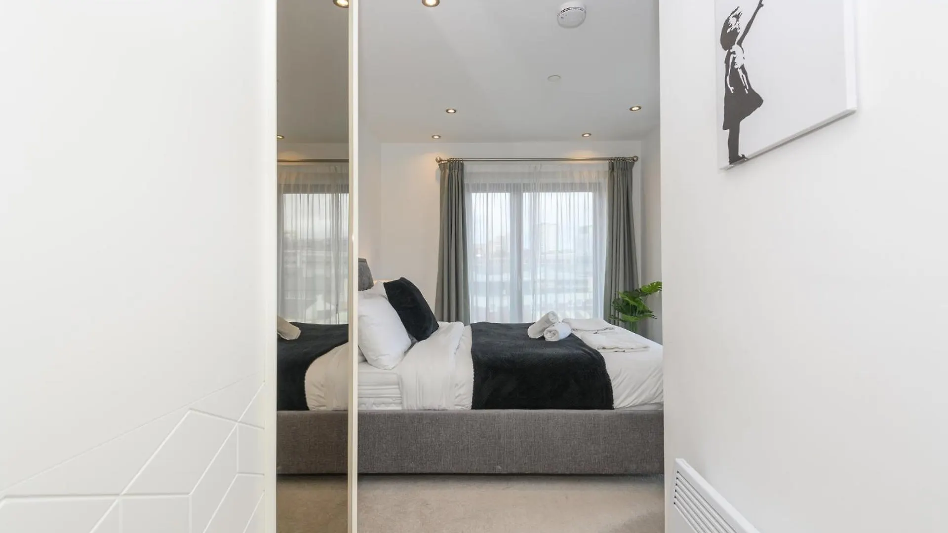 Luxury 3-Bed, 3-Bath Penthouse - Leeds City Centre - Underground Parking 0*, ليدز المملكة المتحدة